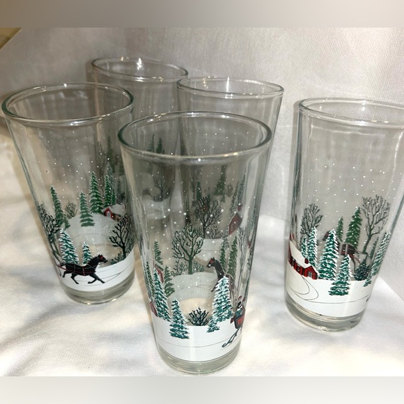 5 Winter Scene.. Holiday highballs. Vintage, KIG Indonesia. 6” tall 3” wide. - Picture 7 of 12